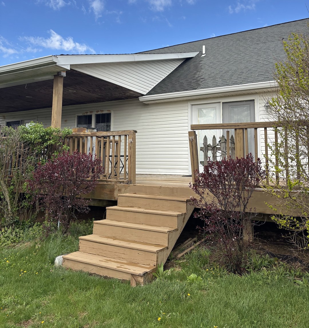 Above & Beyond Whole House Wash in Xenia, OH